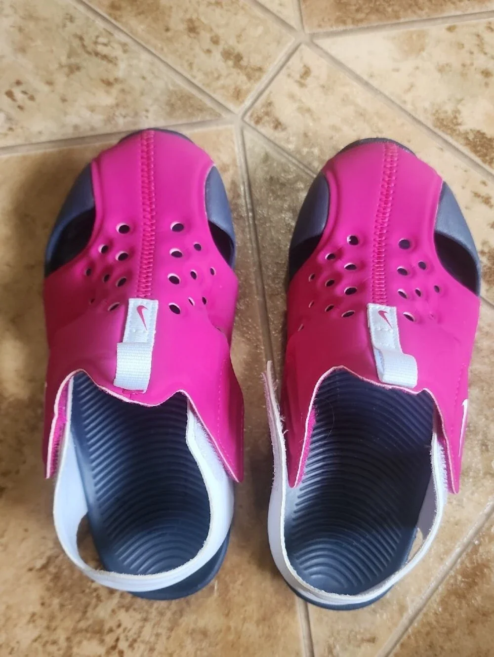 Nike Girls Pink and Navy Slip-On Sport Sandal